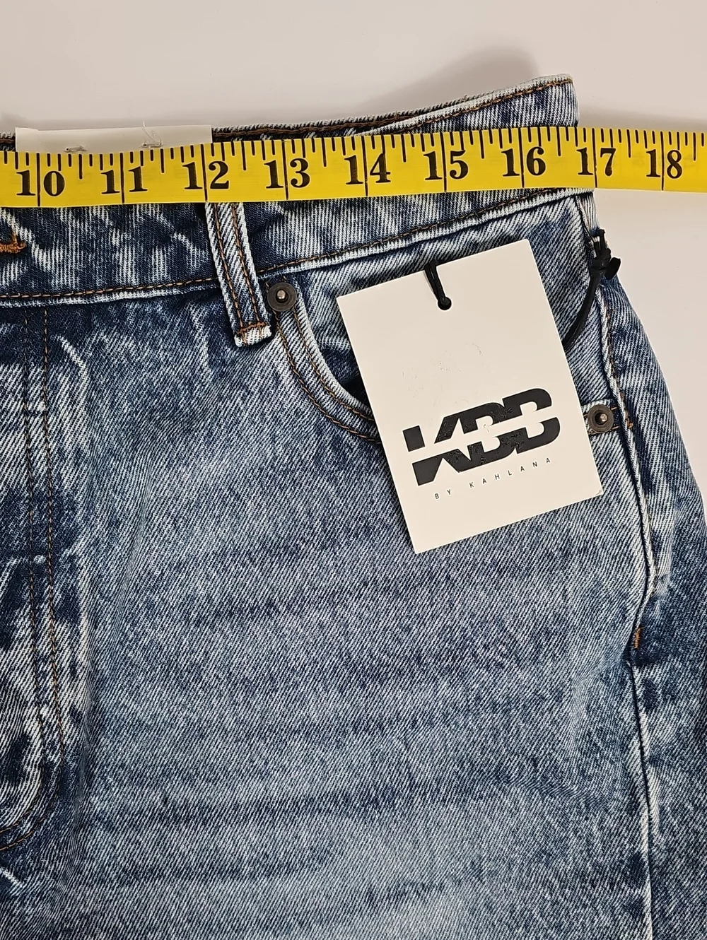 NWT KBB by Kahlana High Rise Long Bermuda Jort Denim Cutoff Shorts Light Wash 10
